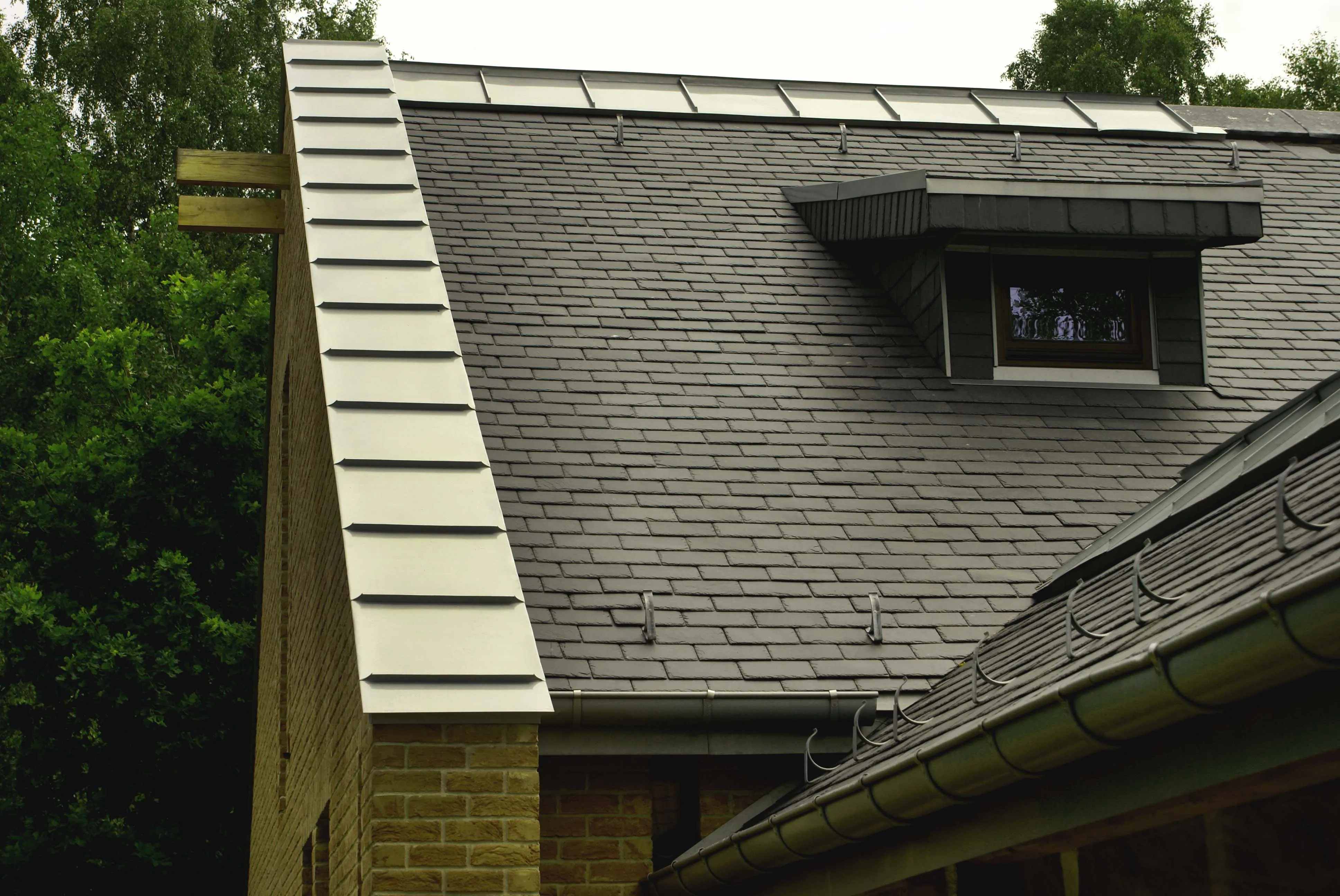 dach położony Łupkiem przez firmę Raf-dach